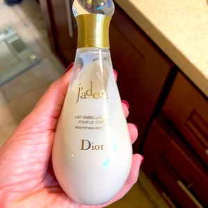 J’adore Body Lotion / Beautifying Body Milk